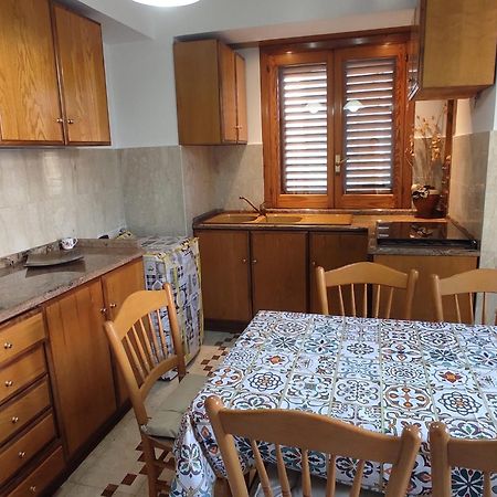 Casa Nupi Apartment Sant'Alessio Siculo Bagian luar foto